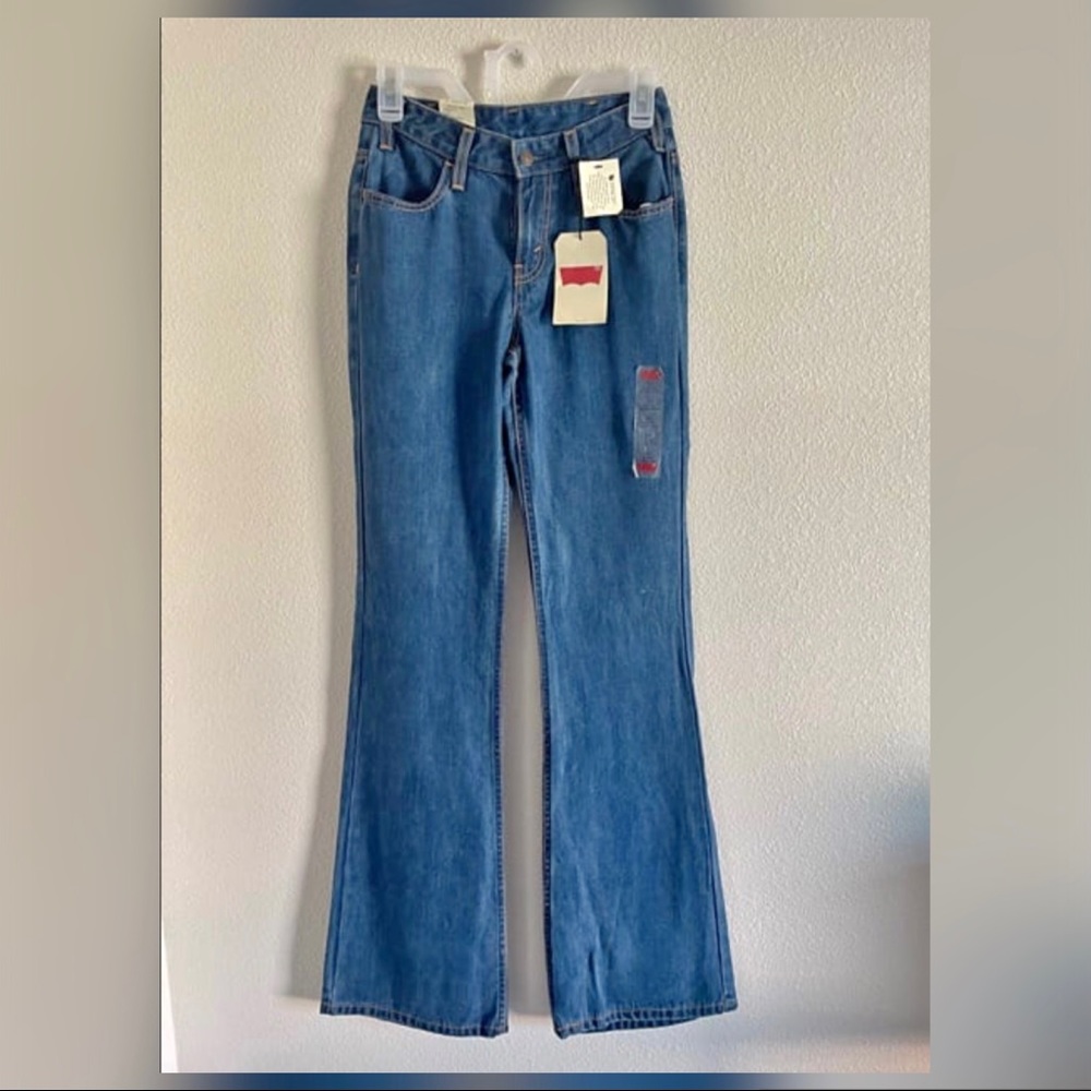 Dead-stock Levi’s high rise flare Tencel jeans